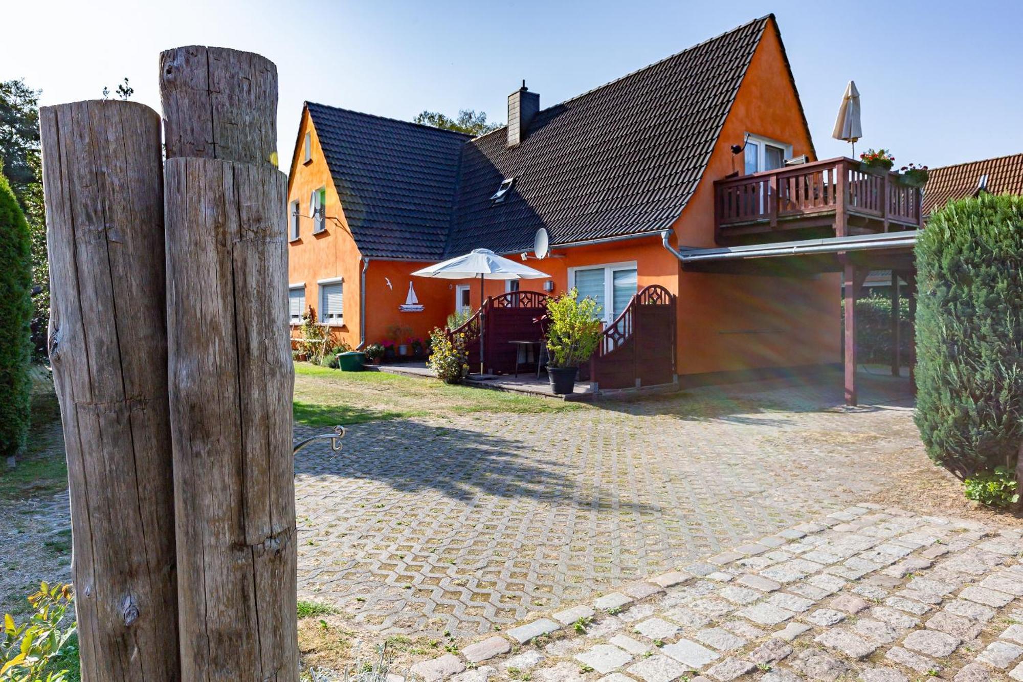Ferienwohnung Sonnenblumenhaus 02 Prerow Exterior foto